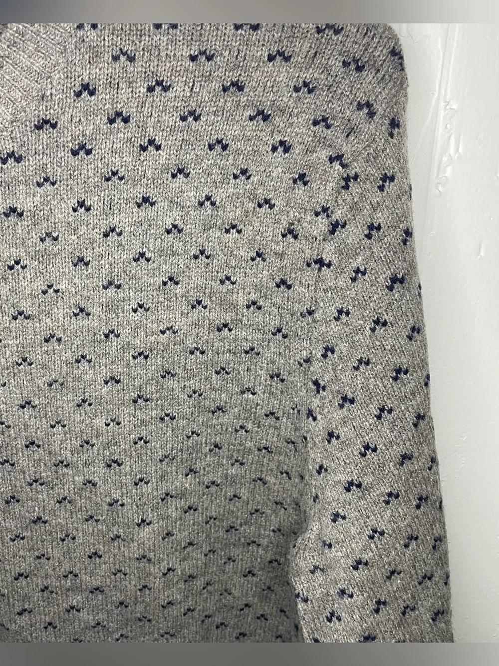 Men’s J.Crew 100% Wool Crew Neck Sweater